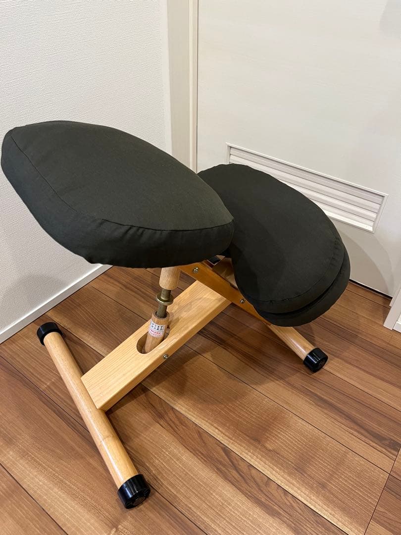 座面新品貼り替え済み！宮武製作所プロポーションチェアキッズCH-889CK濃緑