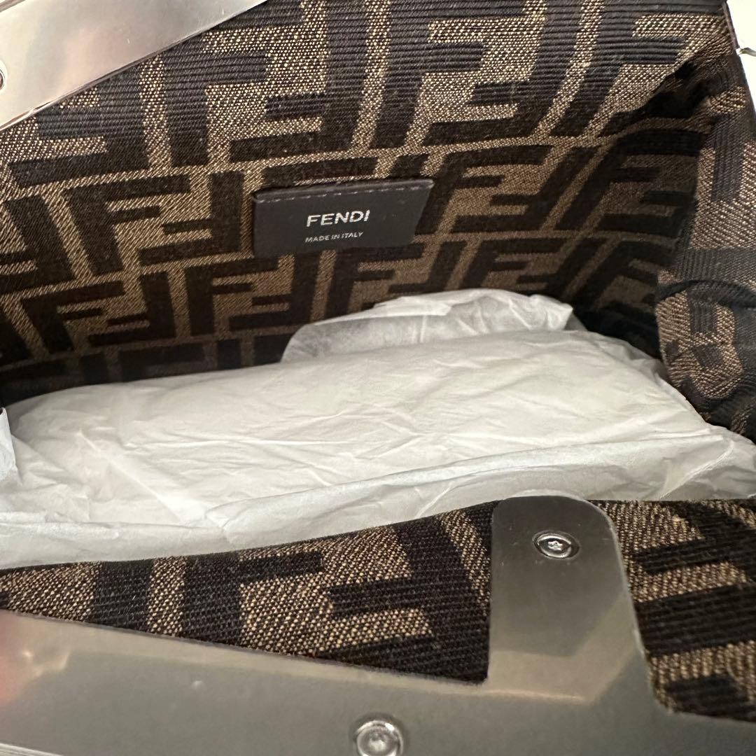 【新品】FENDI ファースト　スモール　グレーパイソン