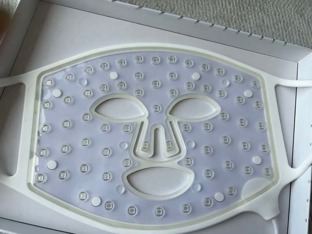 CURRENTBODY スキンマスク LEDライト付き