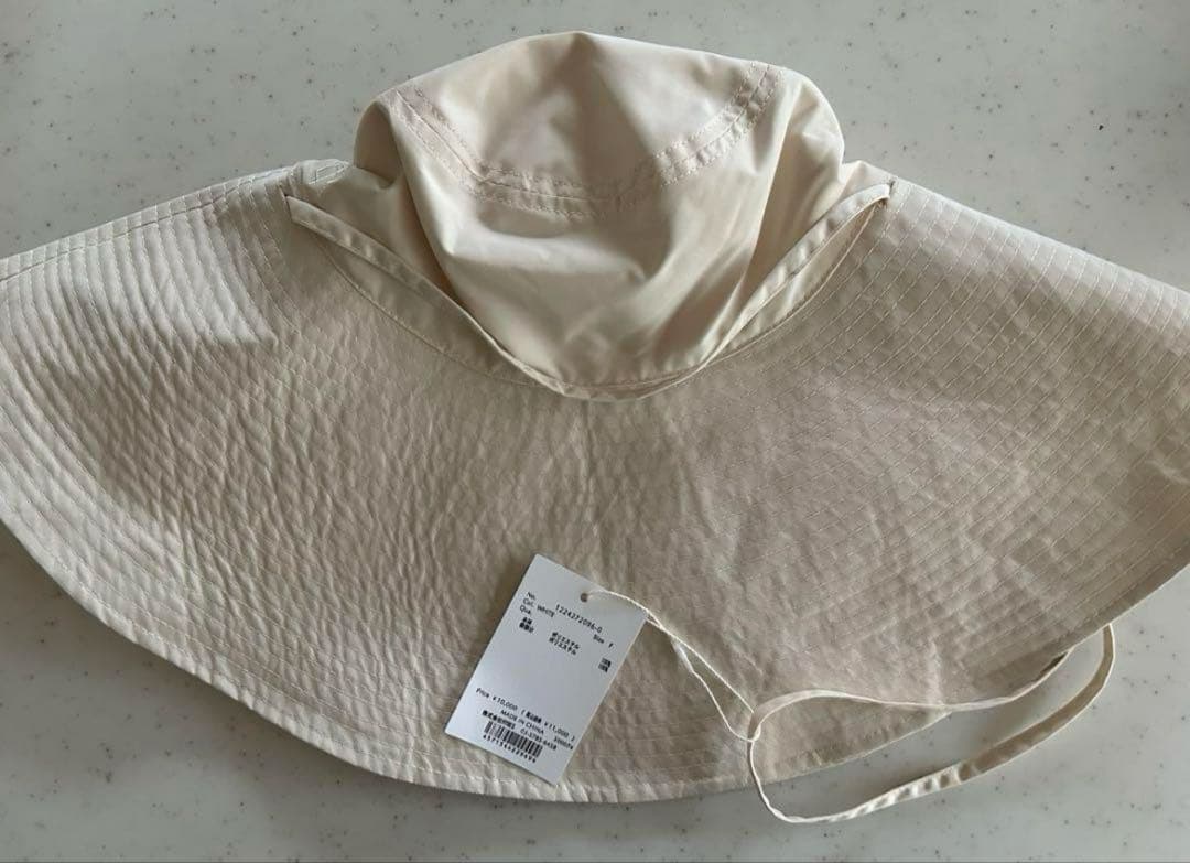 エトレトウキョウ　ウォーターリペレントワイドブリムハット