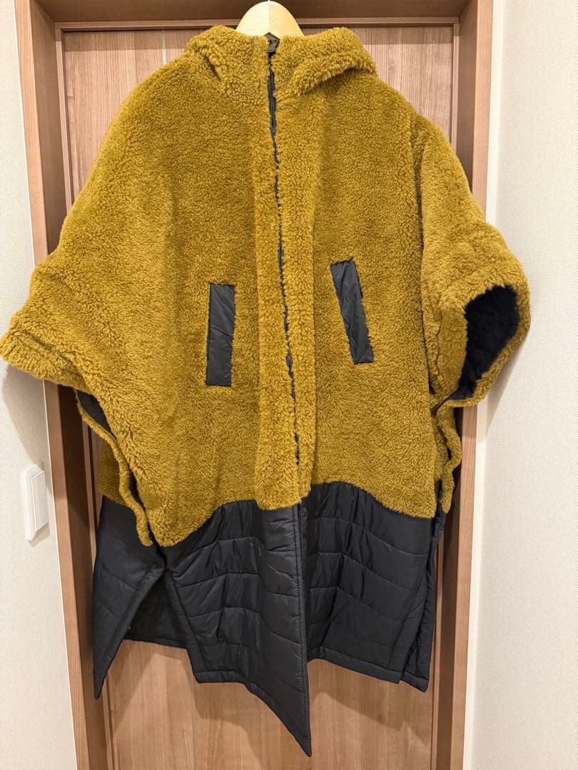 ジャケット・アウター UGG Jex Reversible Cape Coat