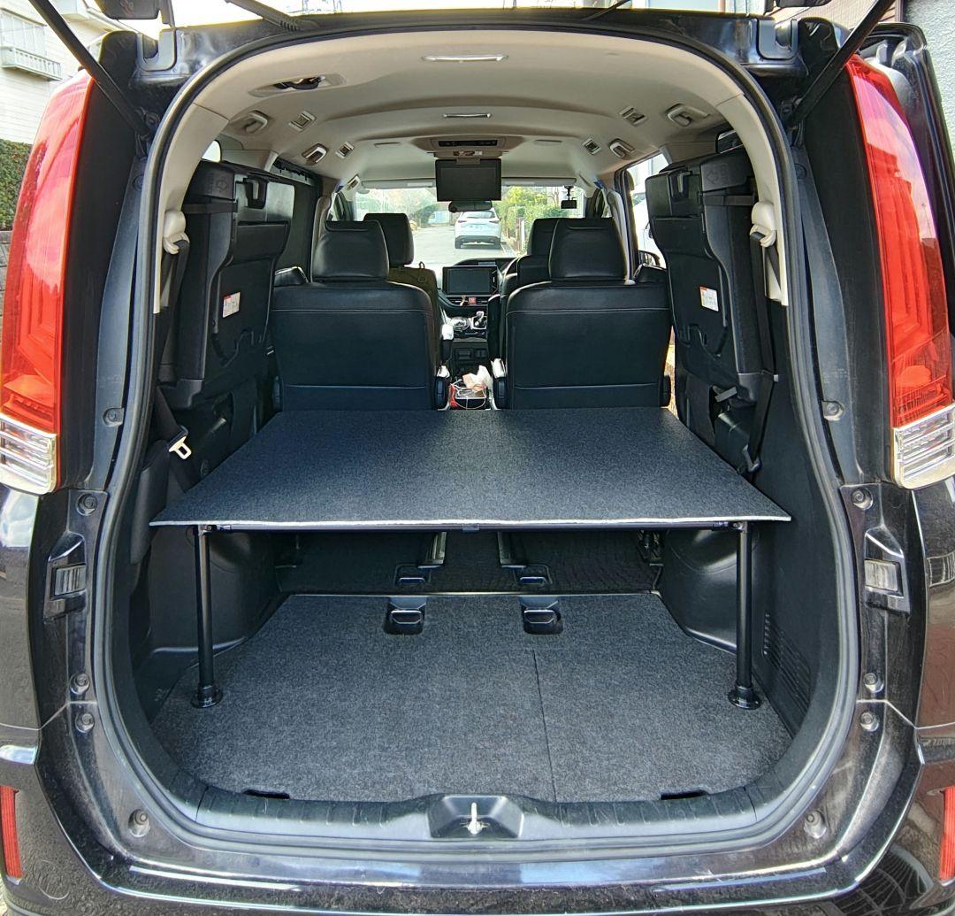 マットつき　80系　ヴォクシー、ノア、エスクァイア　収納　ベッドキット