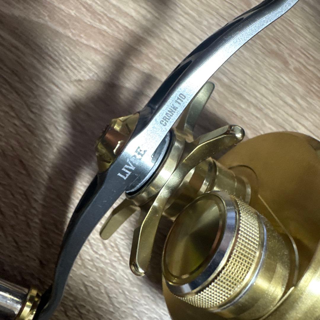 A*i様 オシアコンクエスト201HG リブレハンドル付き！