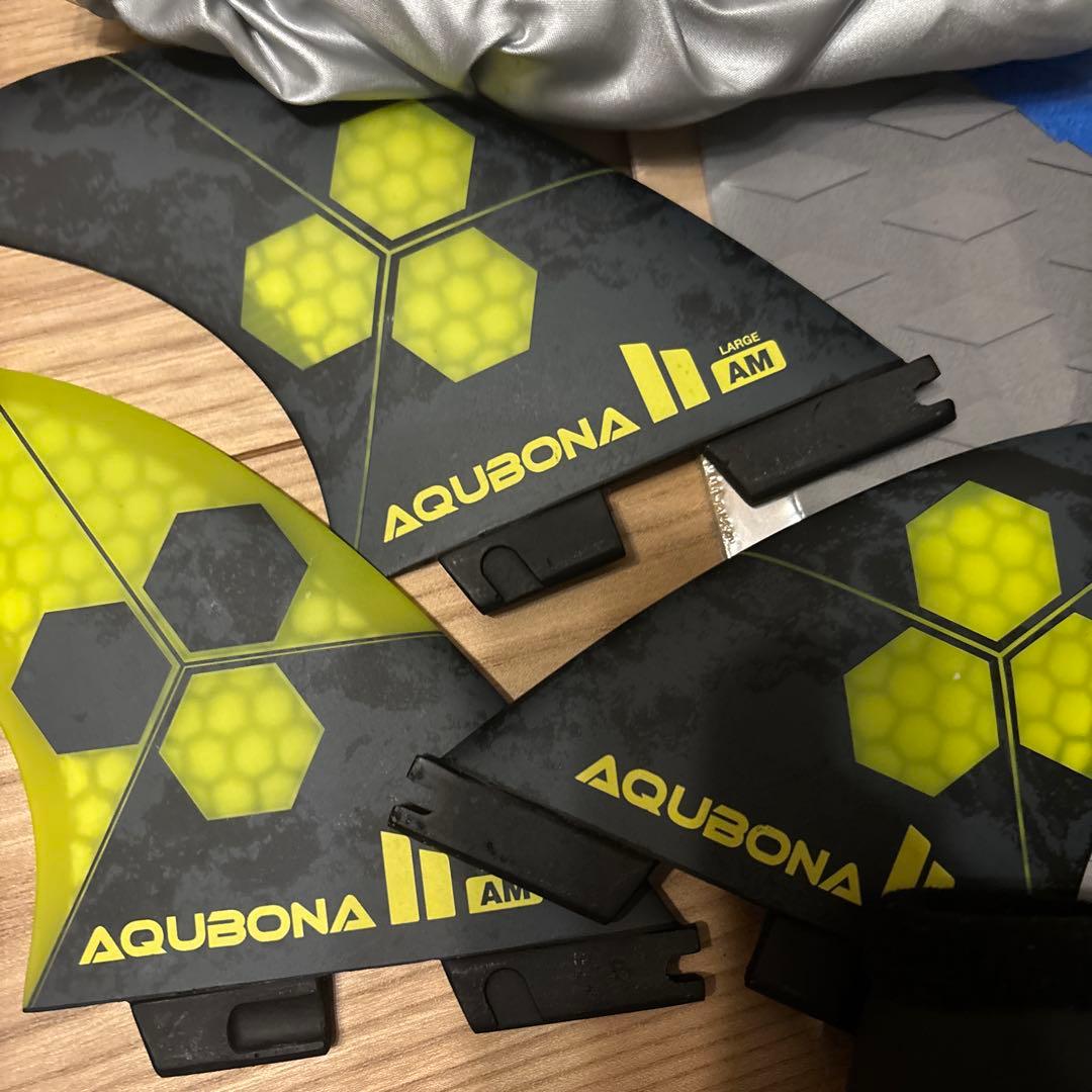 Aquabona AM Largeフィンセットとデッキカバー