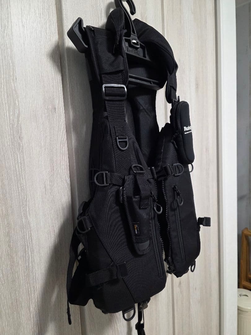 JACKALL シアン ホロフィル AIR RS ベスト ブラック