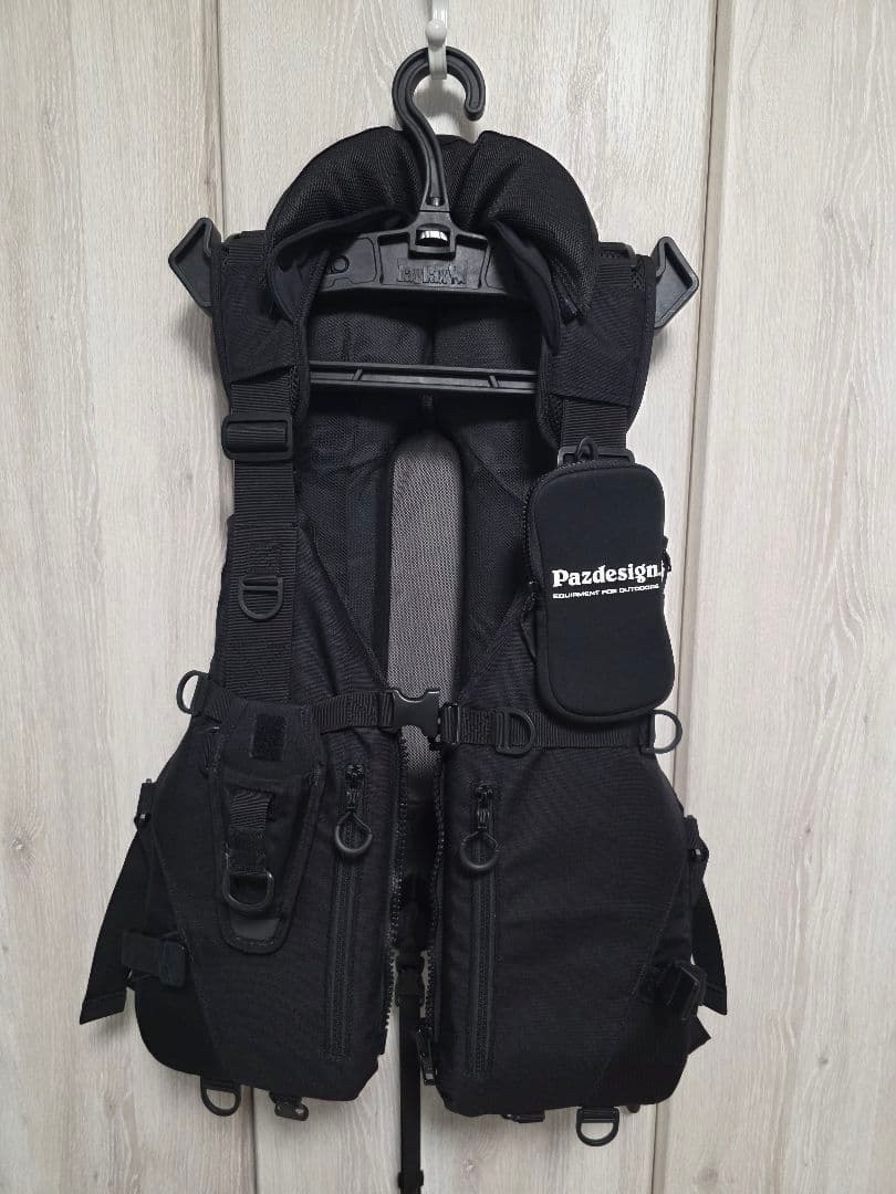 JACKALL シアン ホロフィル AIR RS ベスト ブラック