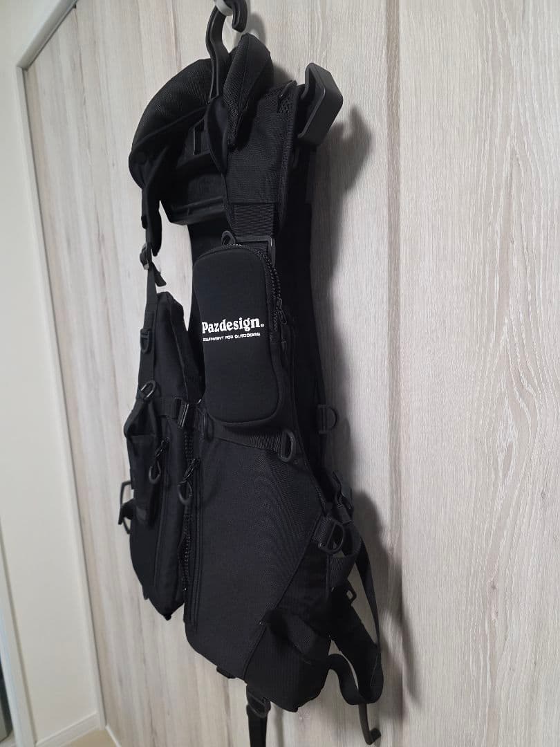 JACKALL シアン ホロフィル AIR RS ベスト ブラック