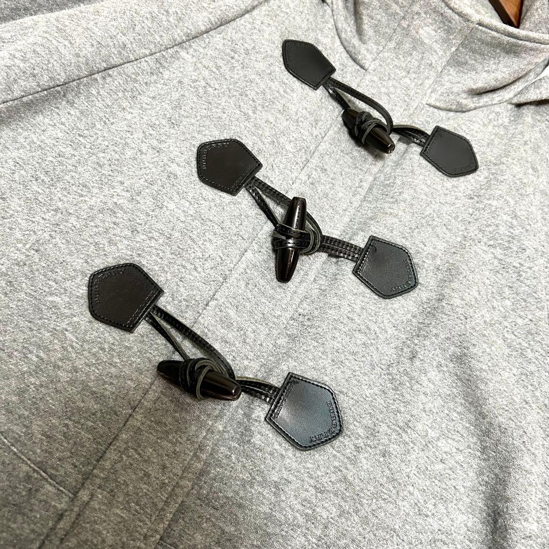 美品　バーバリーブルーレーベル　ポンチョコート　38 牛革　タヌキファー　グレー