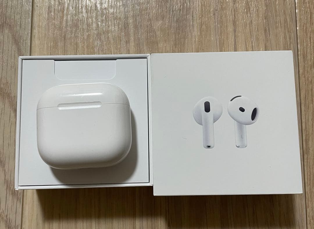 ほぼ未使用AirPods 4