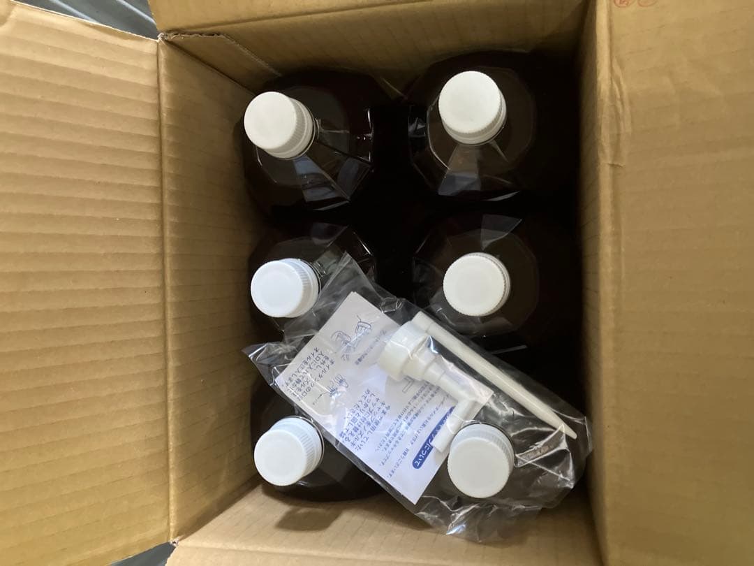 ムラエ　レインボーオイル レッド2L 6本入 メルカリ便送料込　 残1ケース