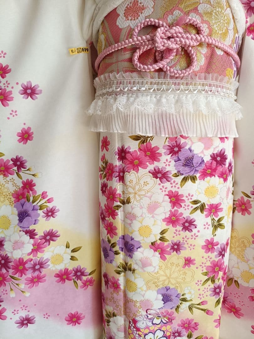 白地に花模様の着物とピンク系作り帯セット☆七五三ハーフ成人式