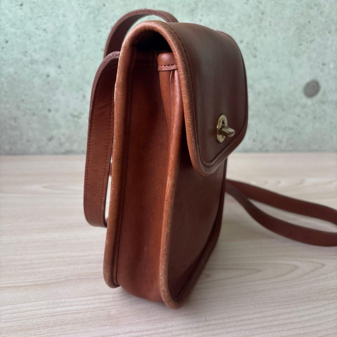 チ*イ様 COACH オールドコーチ カーフレザー ターンロック ショルダーバッ