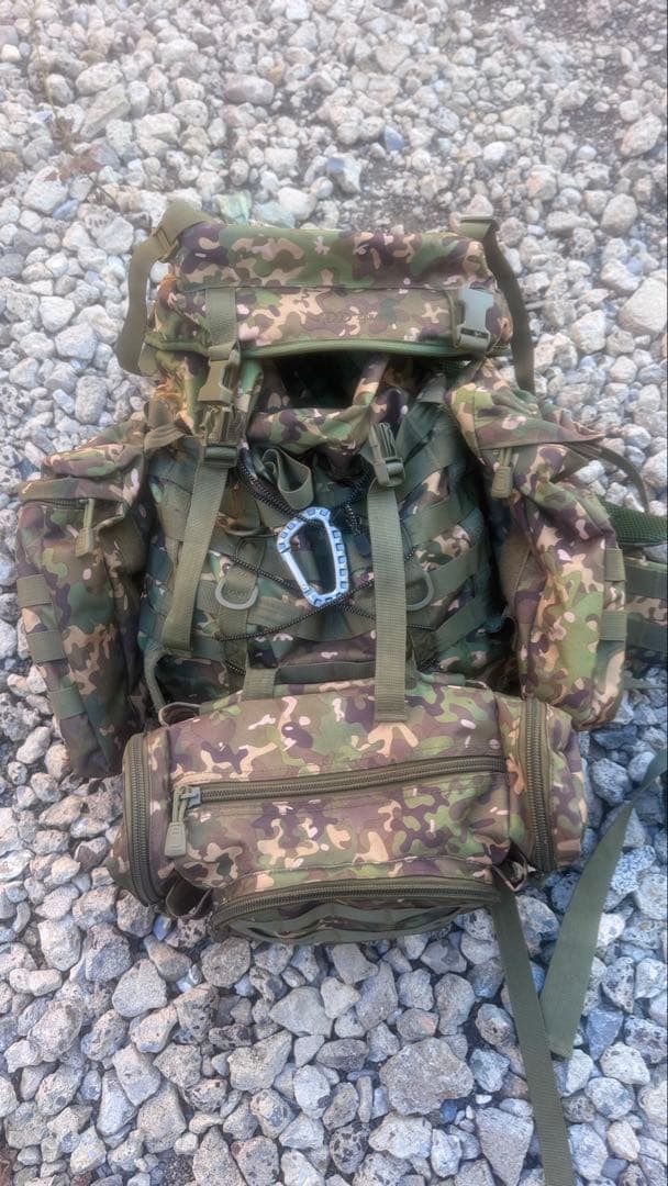 g*d様 バックパックdd ベルゲン