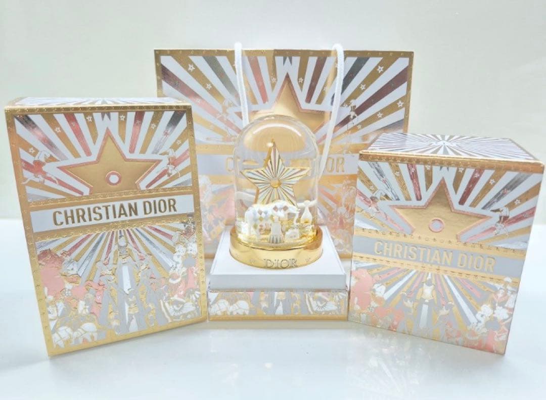 Dior 2025 VIP限定 スノードーム 希少／クリスマス・記念日ギフト