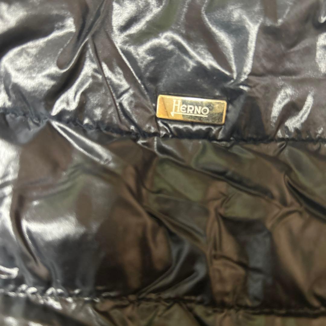Herno ブラック ダウンベスト ショートスリーブ　サイズ40