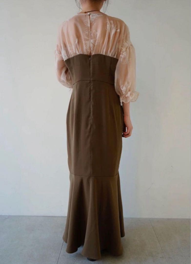 Acka sheer puff dress ブラウン 2