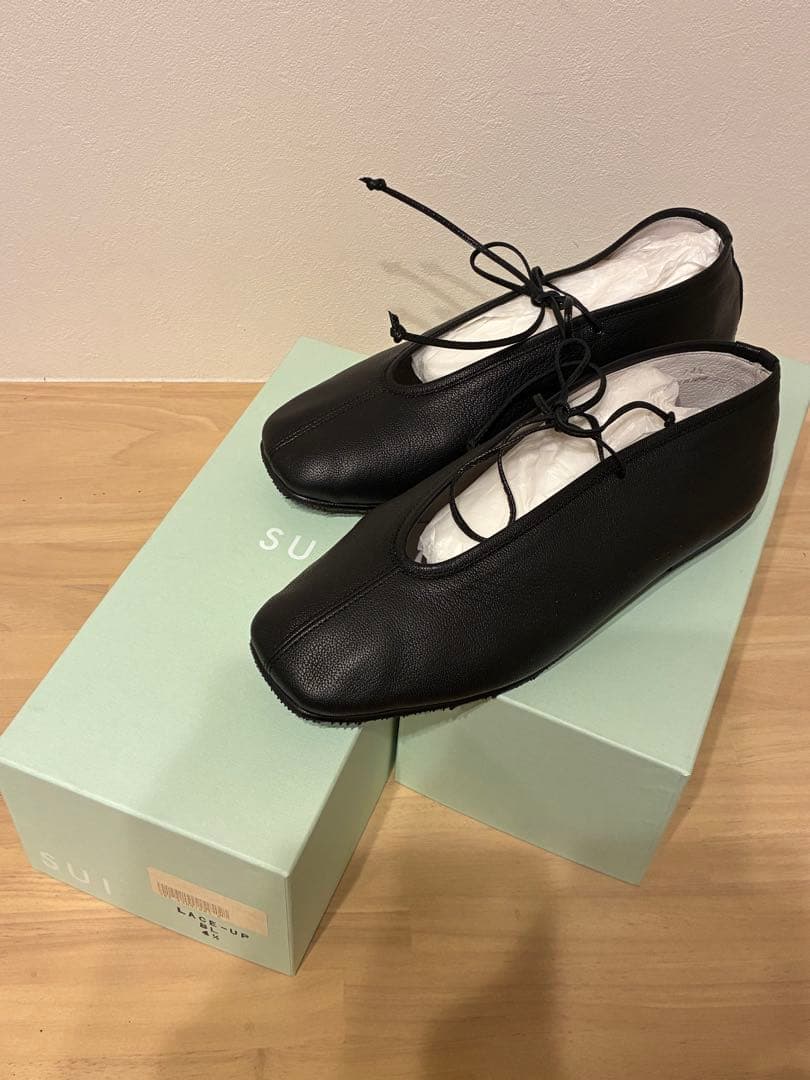 SUI　レースアップシューズ　レディース　24.5ｃｍ