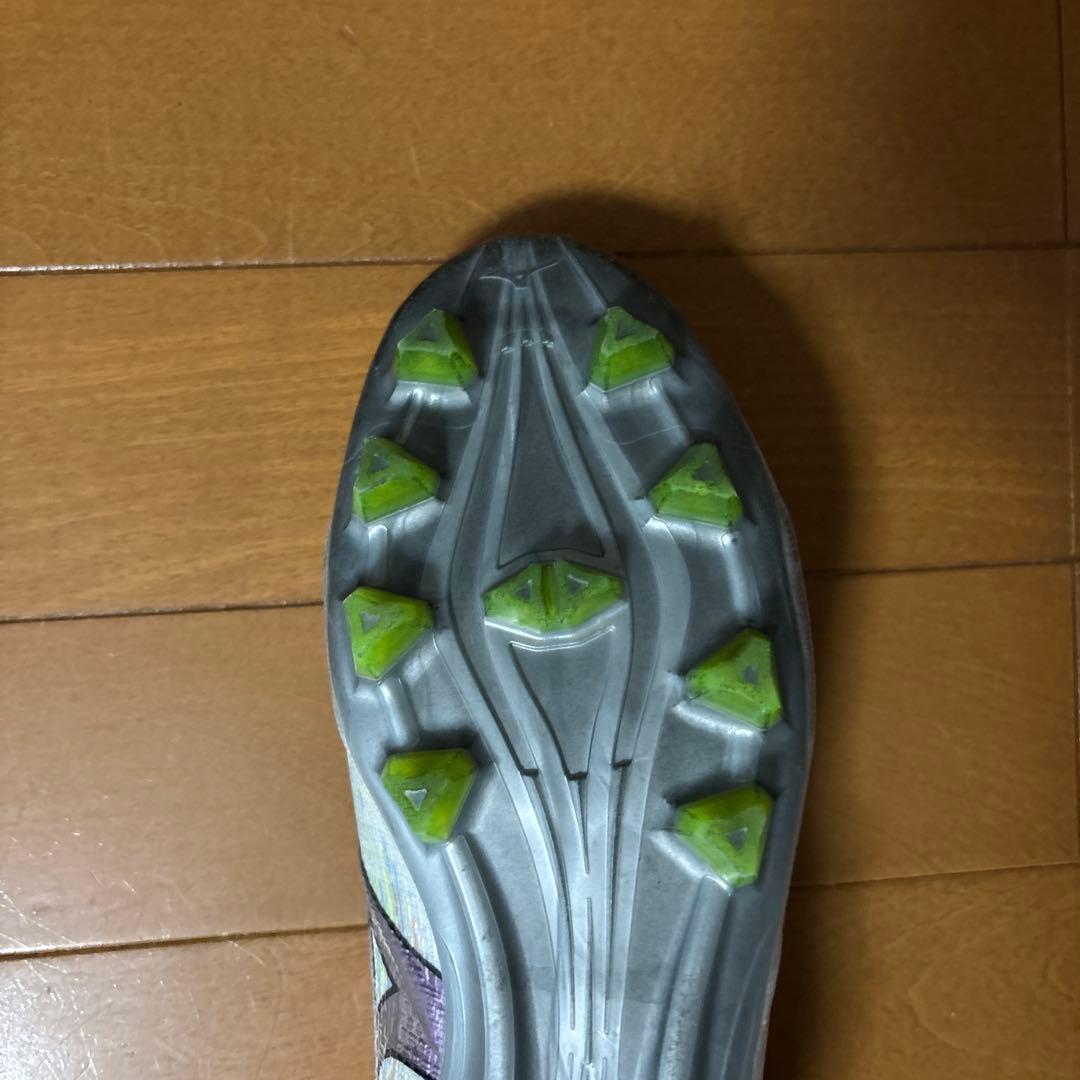 MIZUNOアルファ2PRO ホワイト×シルバーイリディセント 26.5センチ