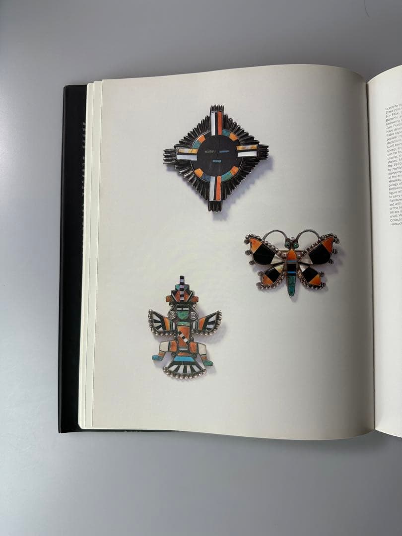 アート・デザイン・音楽 TOTEMS TO TURQUOISE