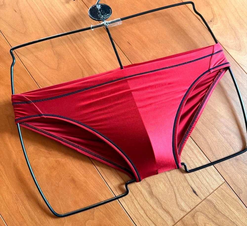 asics 初期スプラッシャーS 超光沢 レッド 140サイズ 競泳水着 競パン