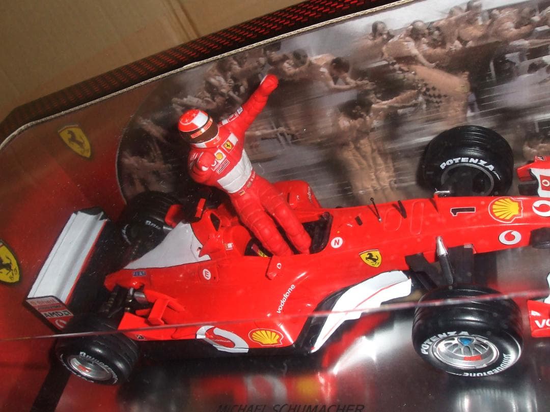 美品　ミハエル・シューマッハ　5年連続　WC　優勝記念　マテル　１／１８