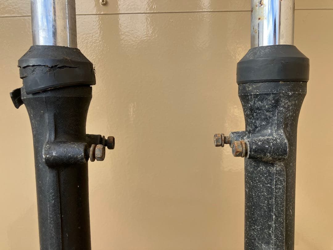 ポ*ロ様 Z400FX フロントフォーク　ASSY