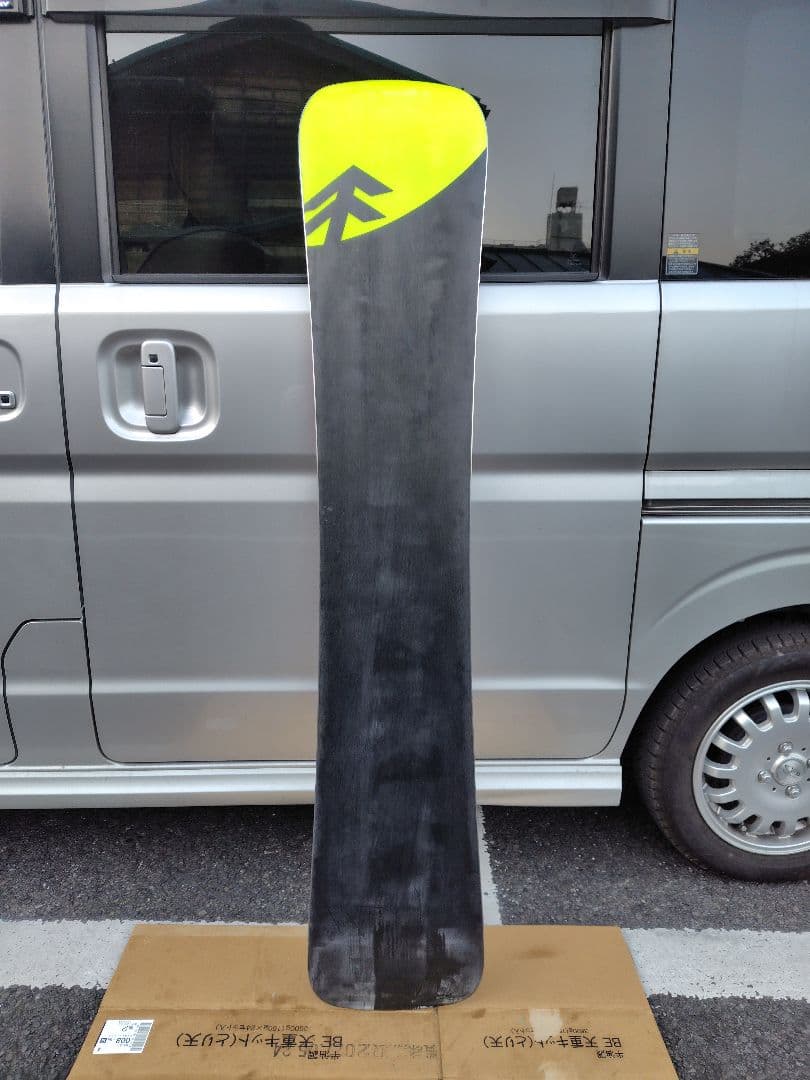 格安出品　数回使用！GLAYスノーボード　デスペラード　ソールカバー付き