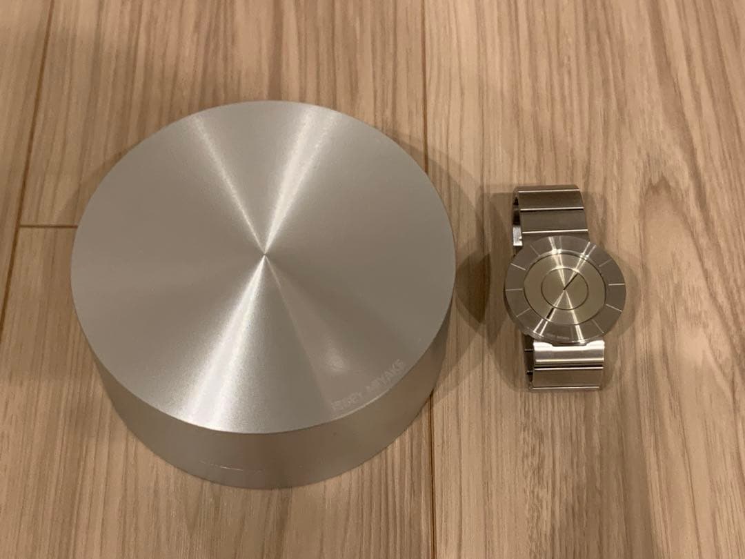 ISSEY MIYAKEイッセイミヤケTO