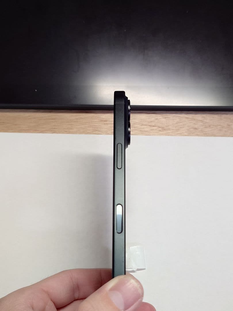 Apple iPhone 16 （simフリー） 256gb バッテリー99%