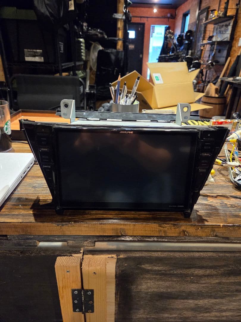12月中値下げ☆プリウスαアルパイン９インチナビEX009V