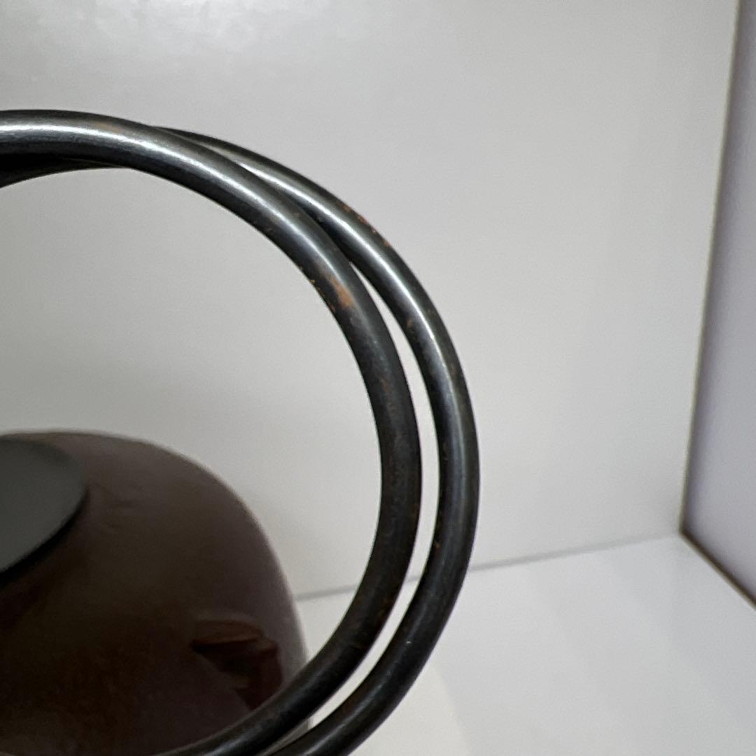 高橋敬典　菊桐地紋　政所釜　共箱　幅約26.5㎝　東さ8-0212②