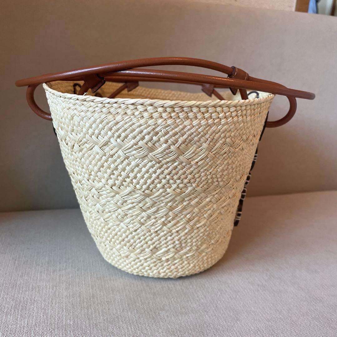 【美品】ロエベ アナグラム　バスケットバッグ　スモール　かごバッグ