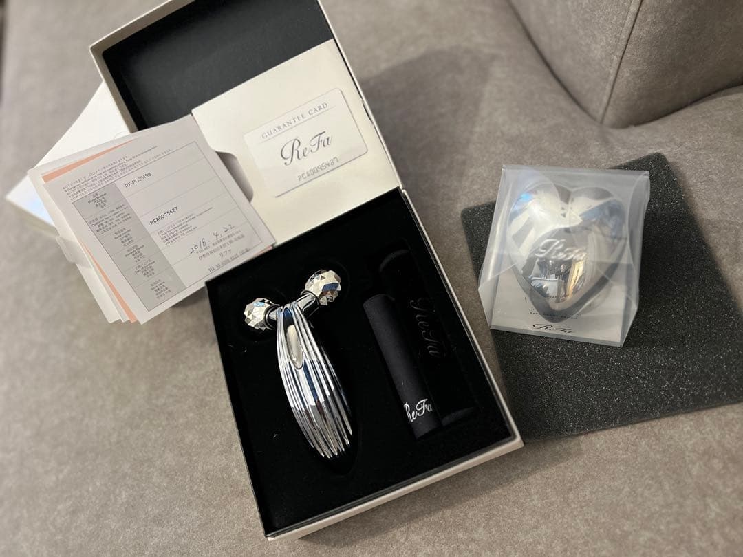 リファ　美顔ローラー&ブラシ