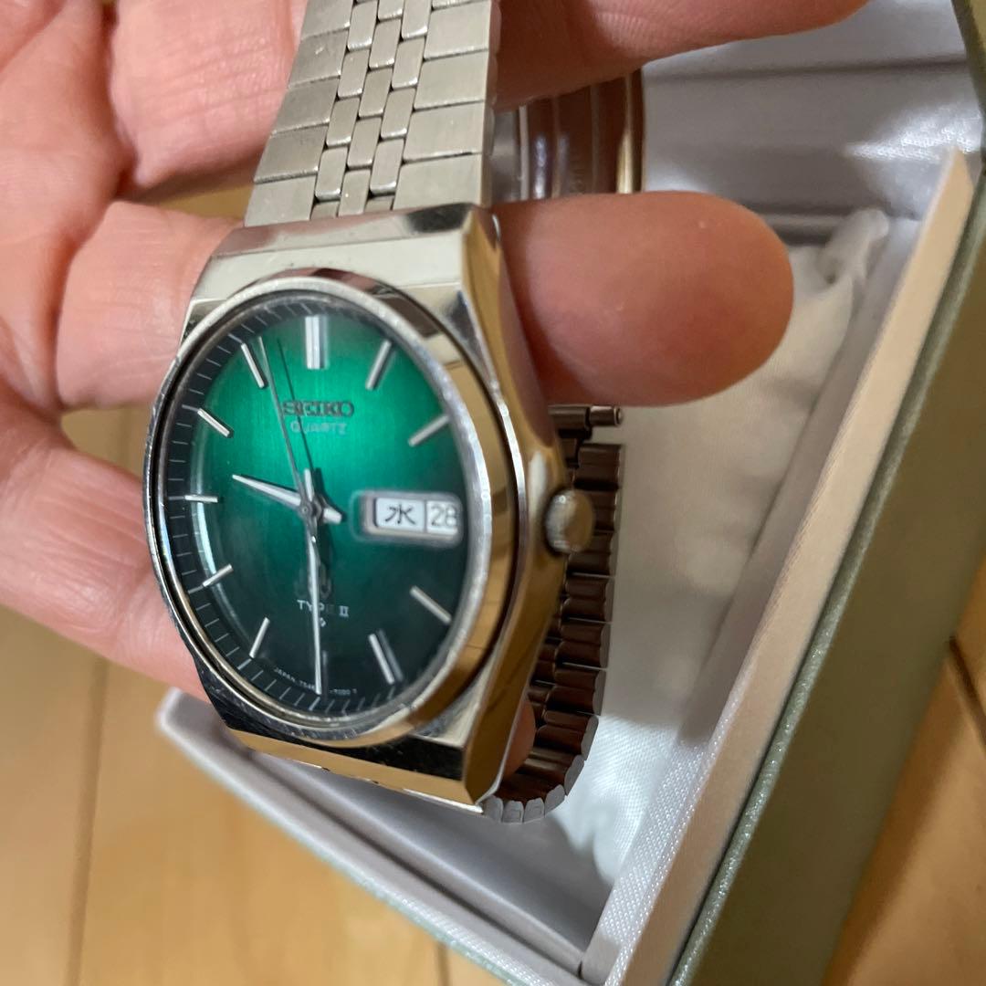 SEIKO グリーン文字盤 クォーツ腕時計TYPE2
