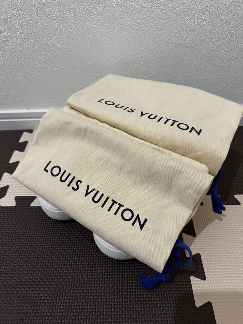 【ここママ】【新品】LOUIS VUITTON LVグルービー スニーカー