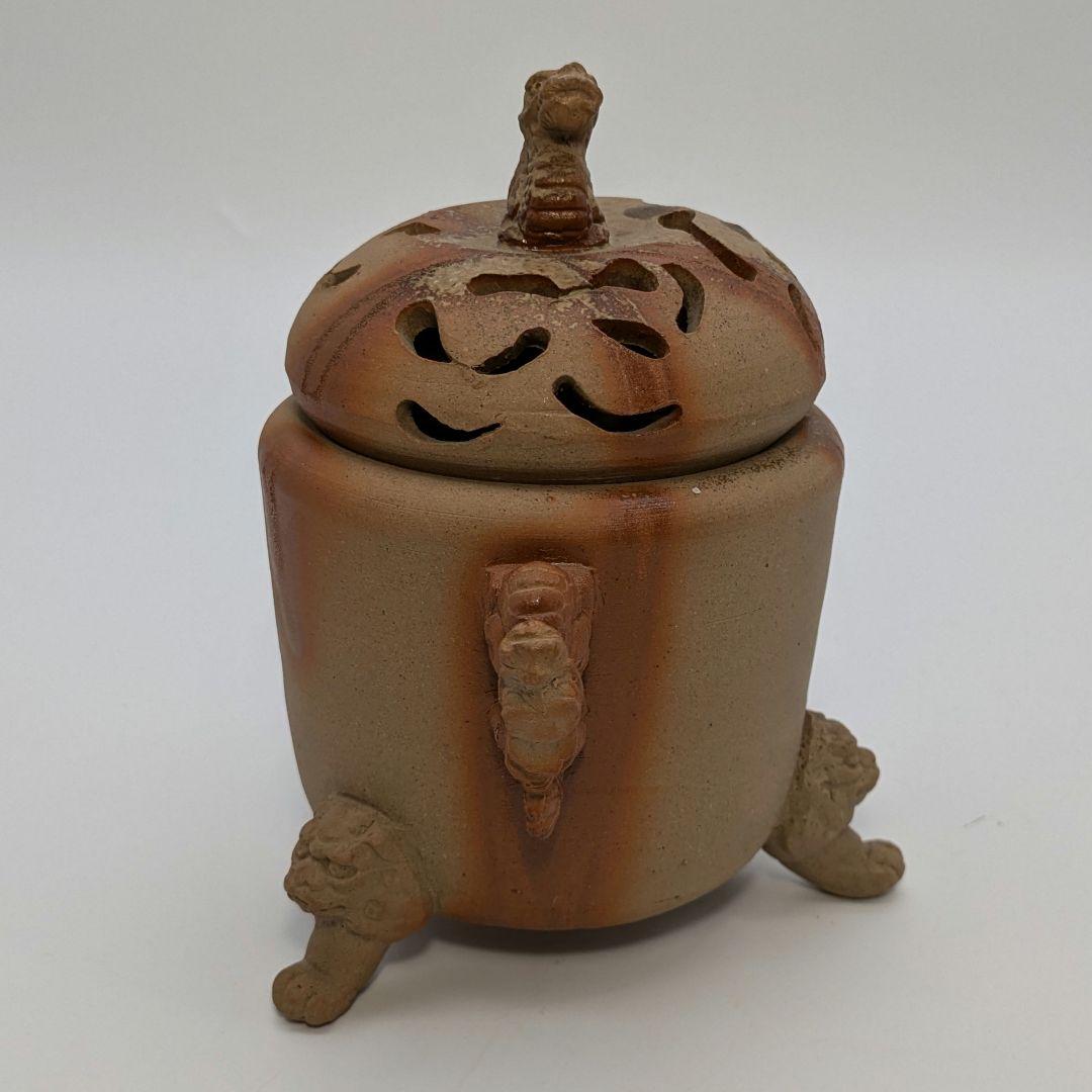 清麻呂窯 備前焼 龍摘緋襷双耳三足香炉 竜 獅子 香道具 茶道具 置物 在銘