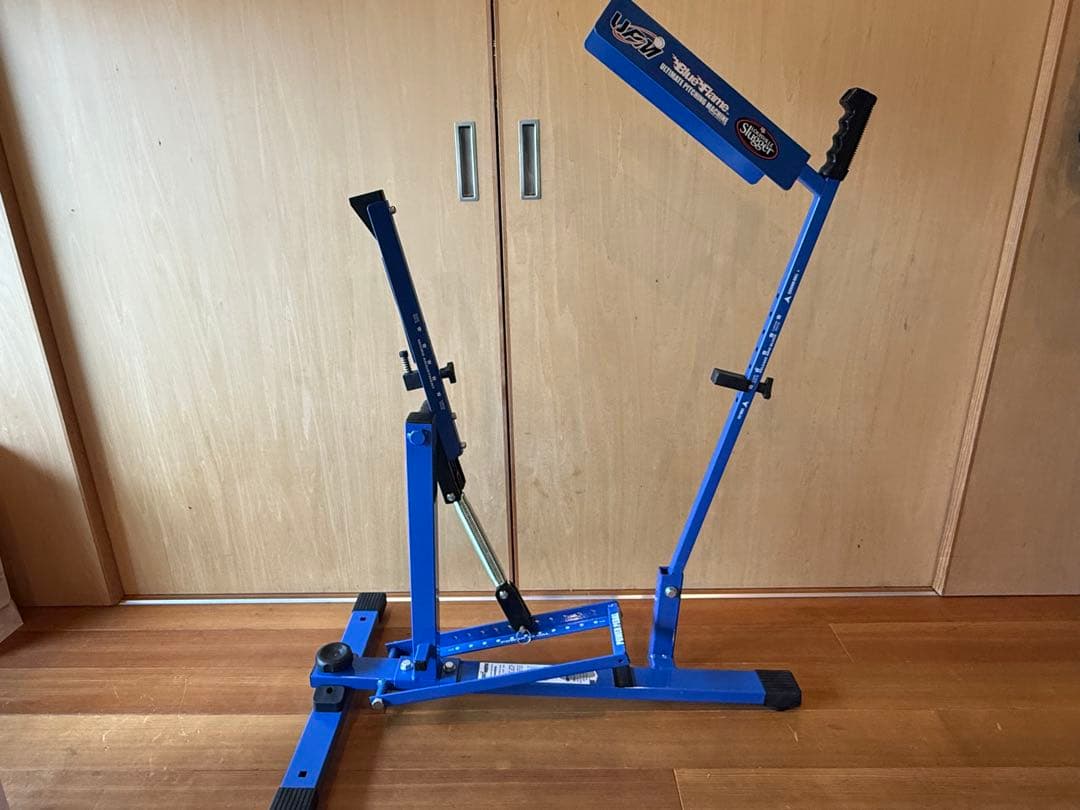 ルイスビルスラッガー 手動ピッチングマシン