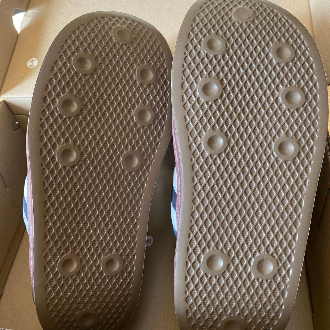 adidas パフィレッタ　ブラック　24.5cm