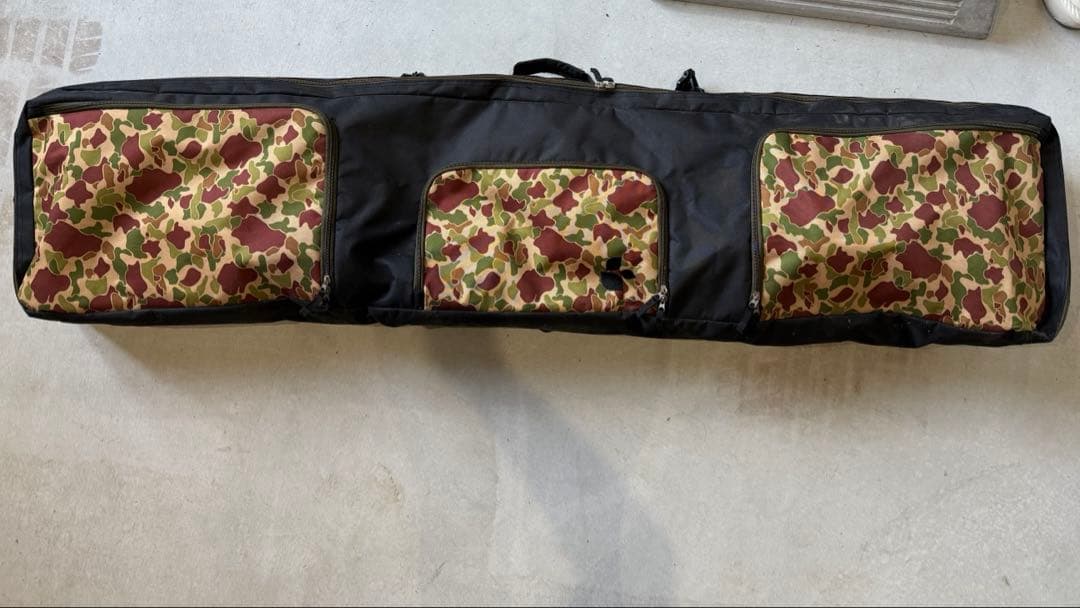 【美品】Salomon Villain スノーボード