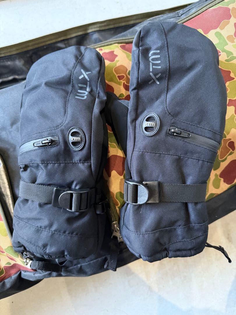 【美品】Salomon Villain スノーボード