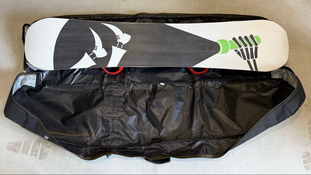 【美品】Salomon Villain スノーボード