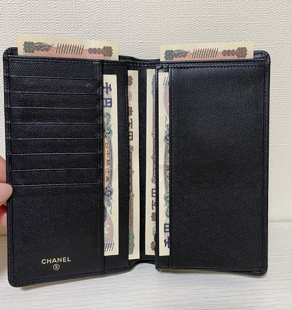 お値引きCHANELキャビアスキン 黒 長財布