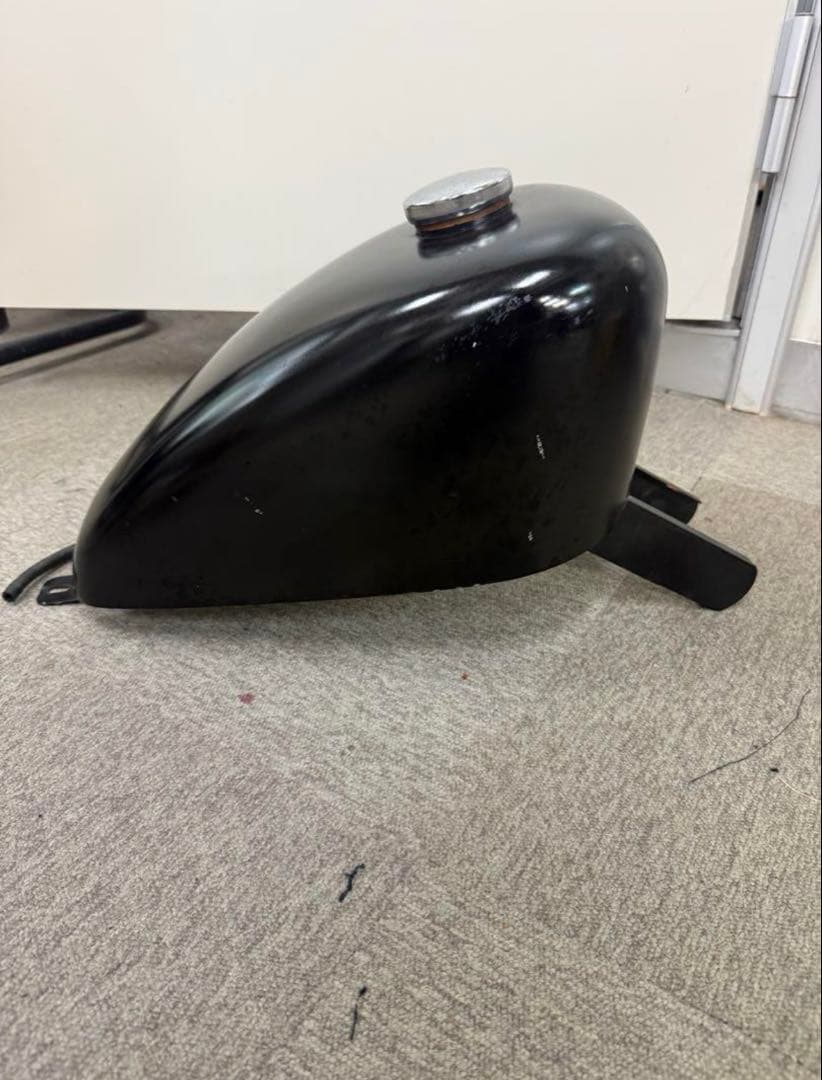 SR400 タンク　スポーツスタータンク ブラック