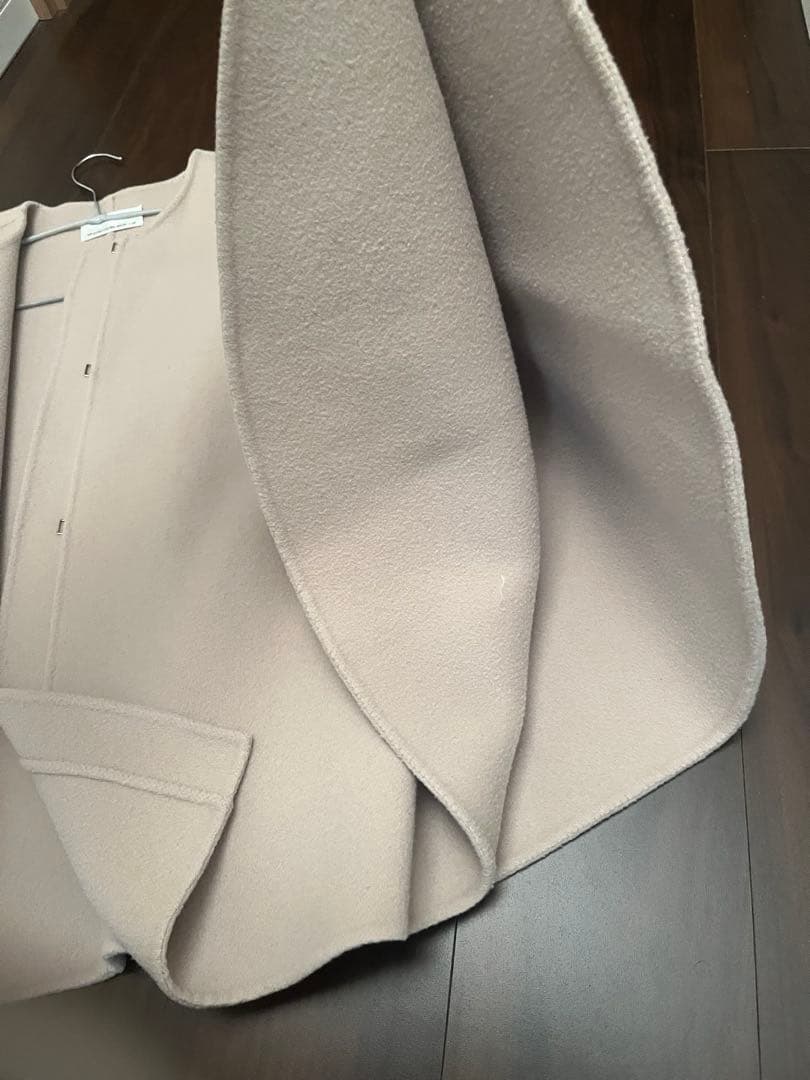 う*ん様 エムプルミエ　ケープ　コート