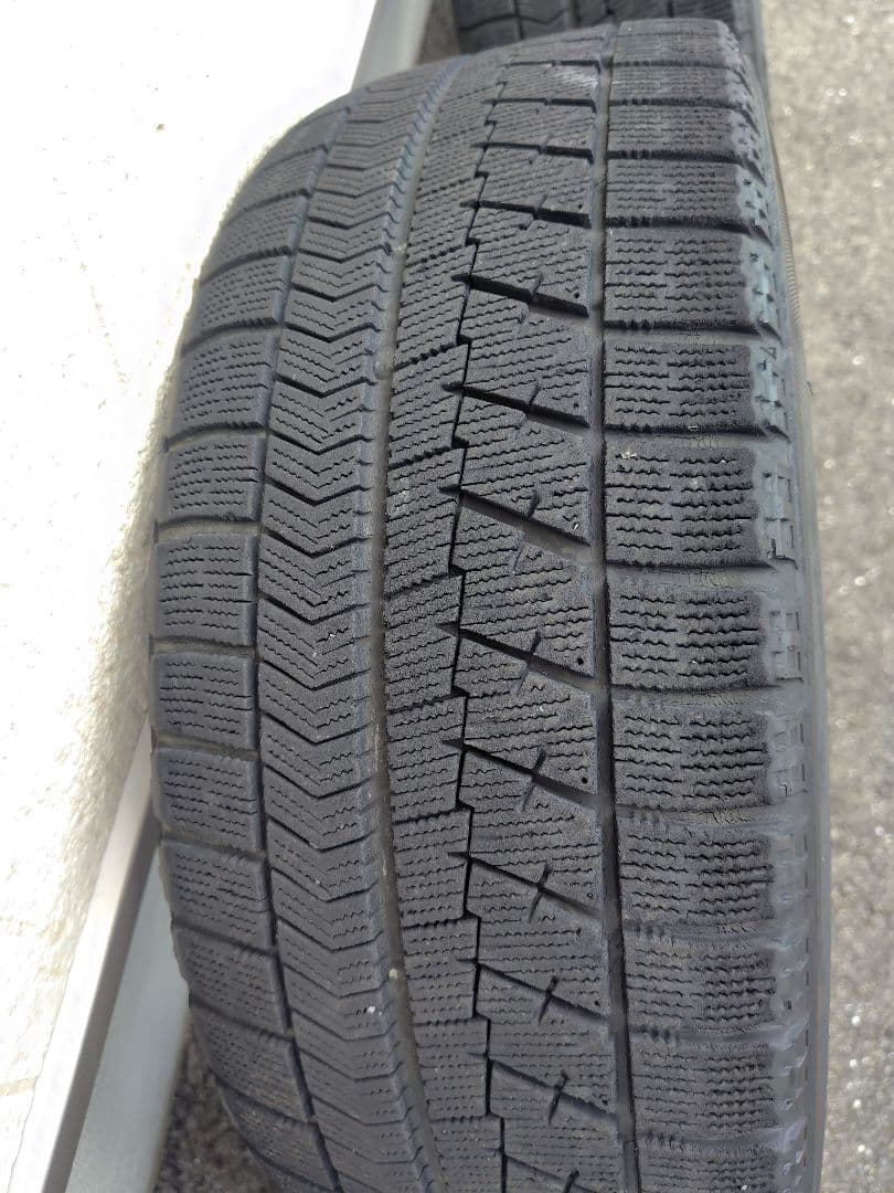 BM　アクセラ　純正　18インチ　ホイール　ブリザックVRX付