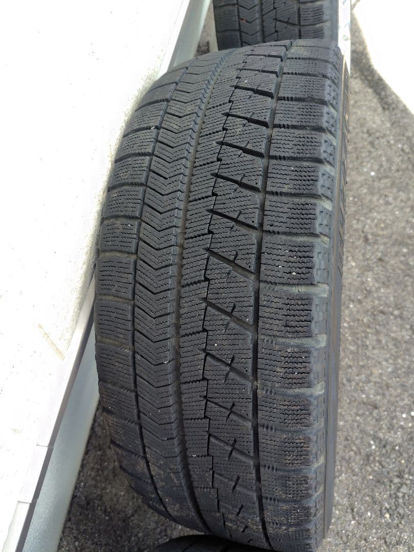 BM　アクセラ　純正　18インチ　ホイール　ブリザックVRX付