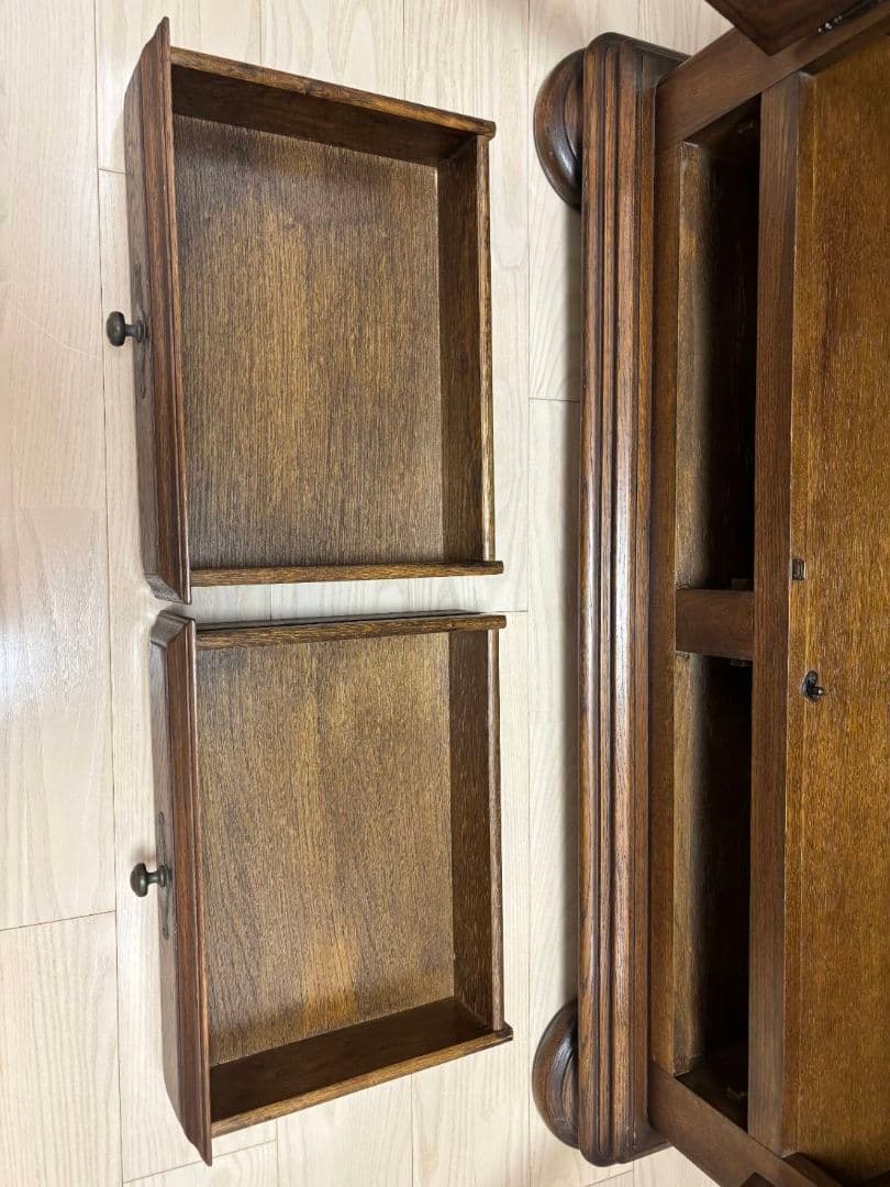 オランダ家具 オーク無垢材 ガラス扉キャビネット/本棚/食器棚/飾り棚