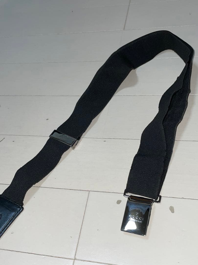 GUCCI グッチ　サスペンダー