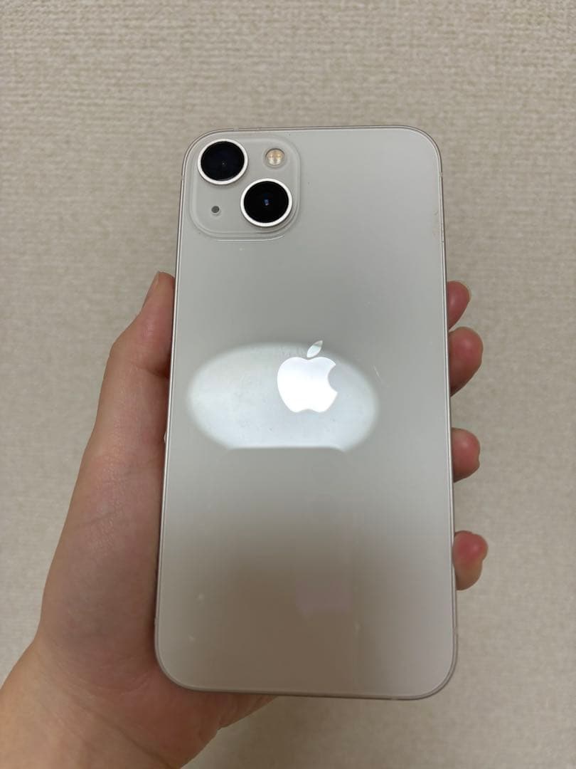 購入する前にコメントして下さい。 iPhone 13 (注意書き読んでください)