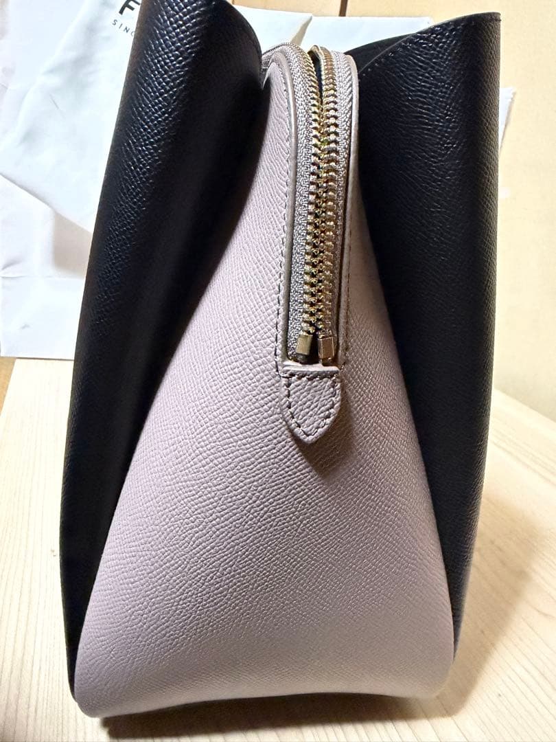 夏恋[未使用]FURLA ショルダーバッグ ミネルヴァＬバイカラー